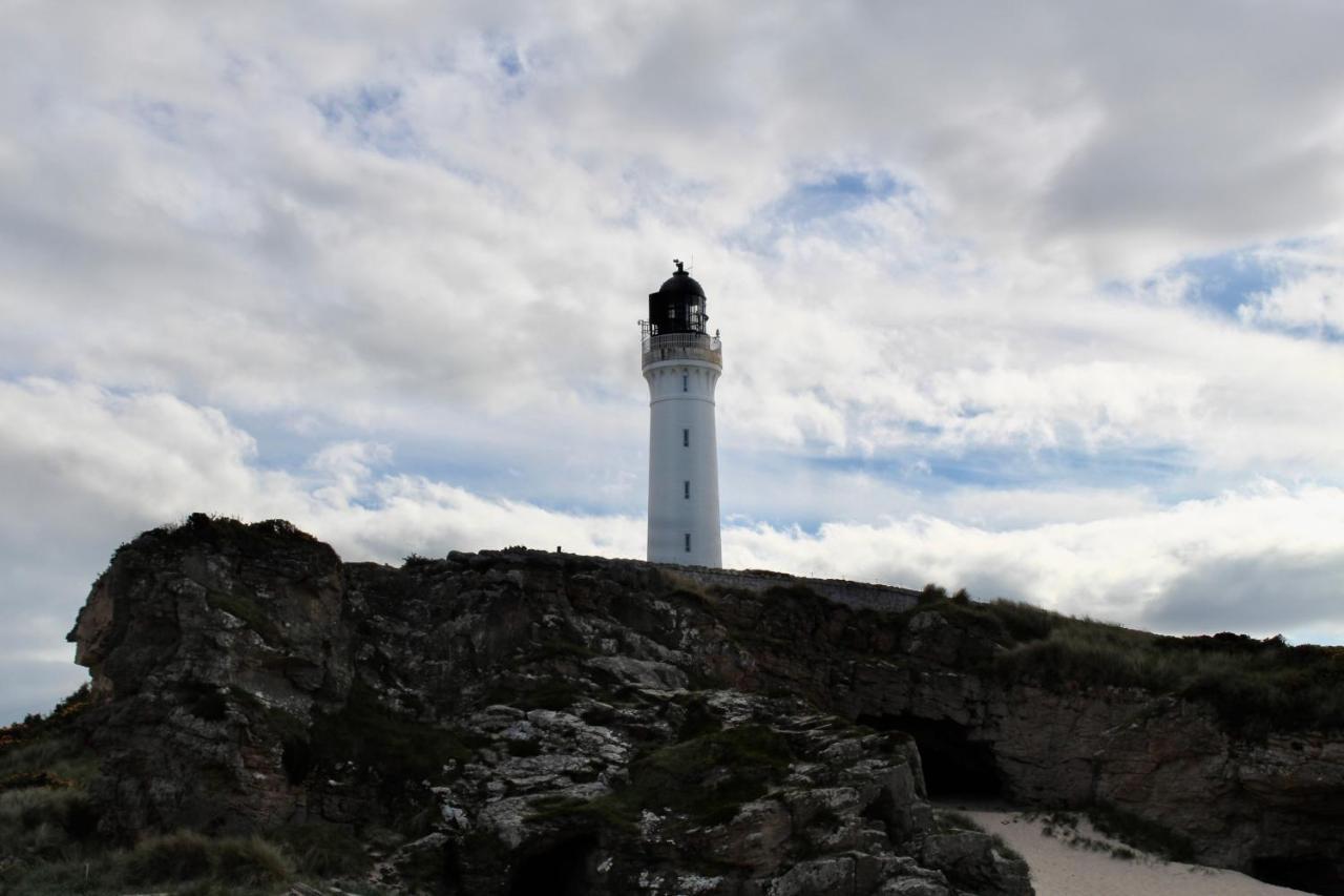 Beachfront Panoramic Seaview Free Wifi & Parking Lossiemouth Exterior foto